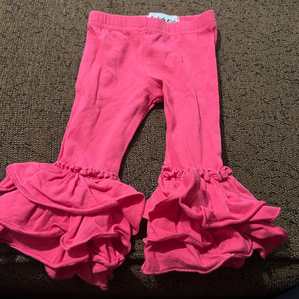 La-ti-da pink ruffle pants size 3 months